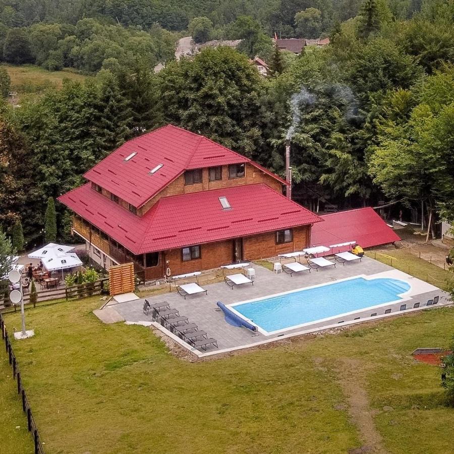 Pensiunea Retezat Campu Lui Neag Uricani  Extérieur photo