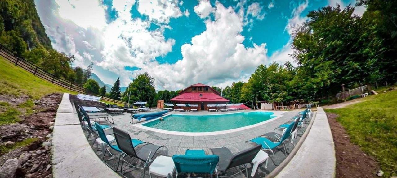 Pensiunea Retezat Campu Lui Neag Uricani  Extérieur photo