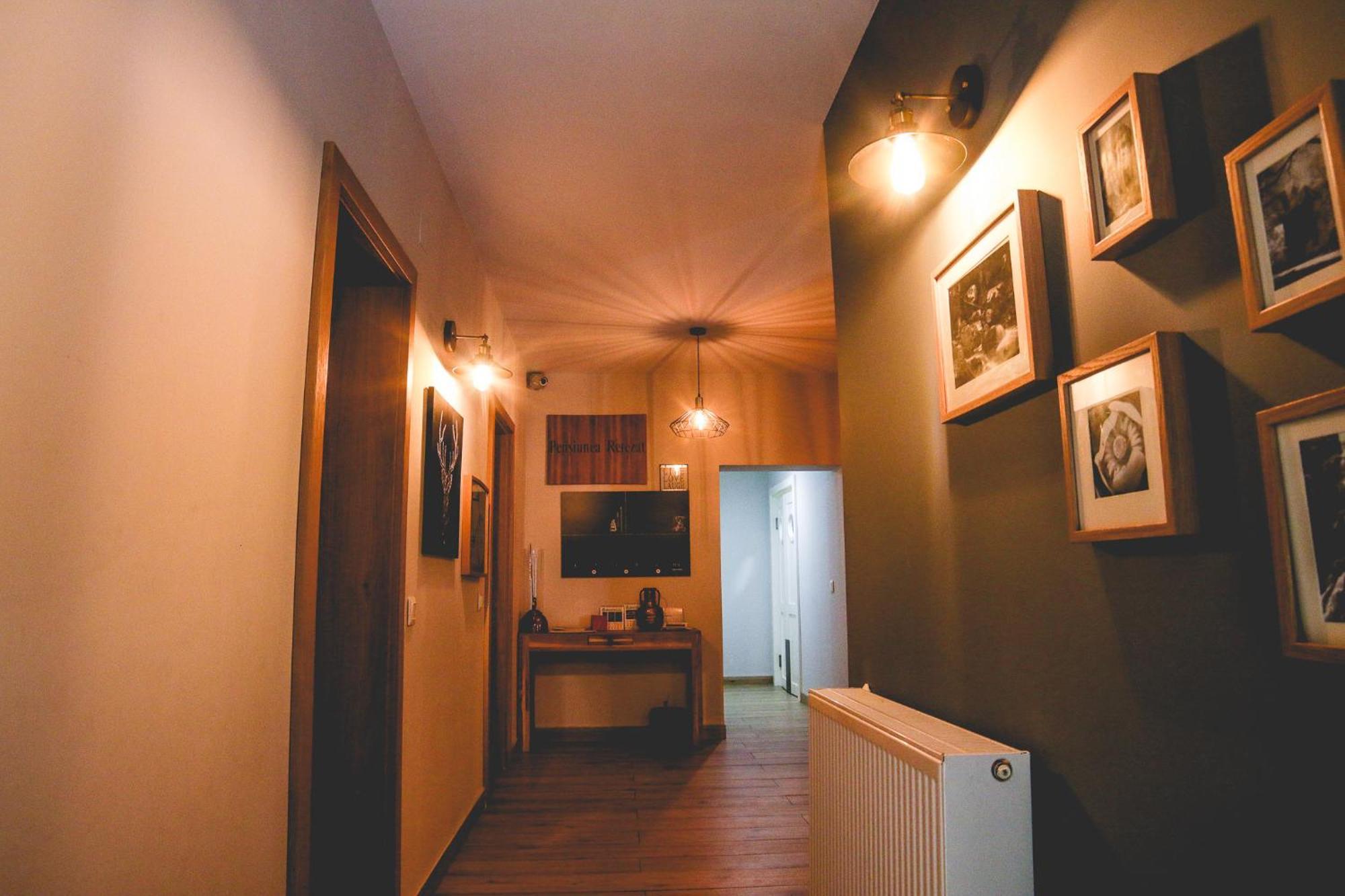Pensiunea Retezat Campu Lui Neag Uricani  Extérieur photo